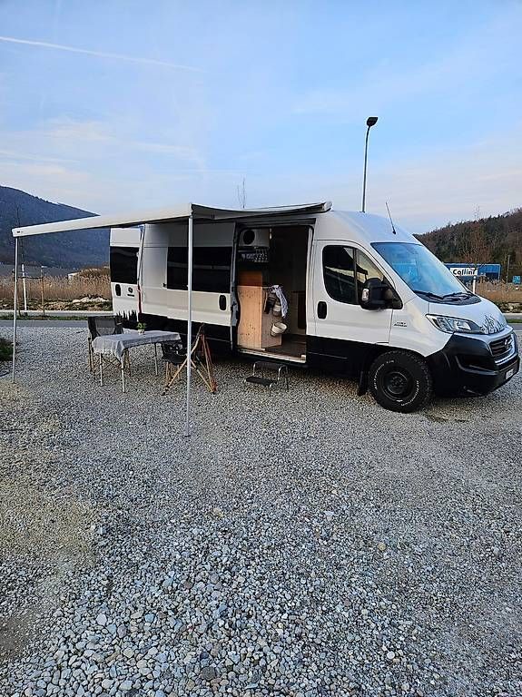 Veicoli da campeggio: Fiat Ducato L3H2 Camper – Usato da Biel/Bienne venduto da nil_8jcs