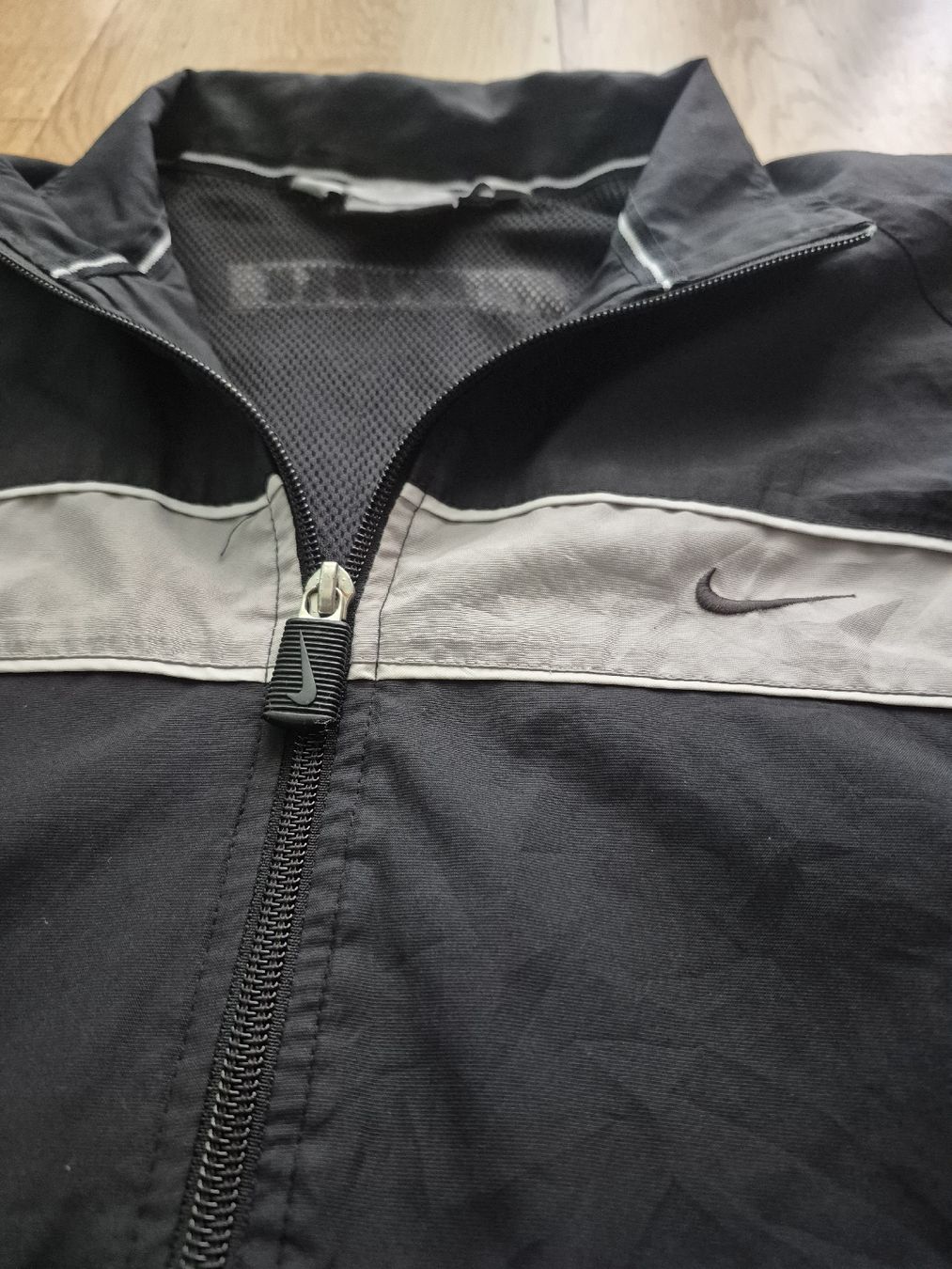Nike Jacken: Veste Nike vintage 2000s  – Gebraucht aus Nidau von bab_nv6r 1