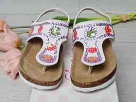Sandalen Cupcake Gr.26 weiss mit Blumen im Top Zustand