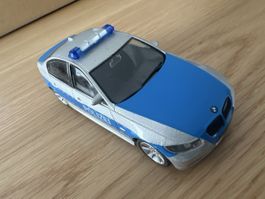 1:43 Modellauto Zustand gem. beiliegenden Bildern