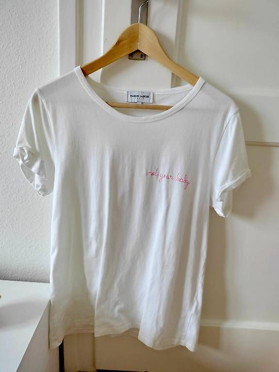 T-shirt: weisses Shirt – Usato da Luzern venduto da car.i.