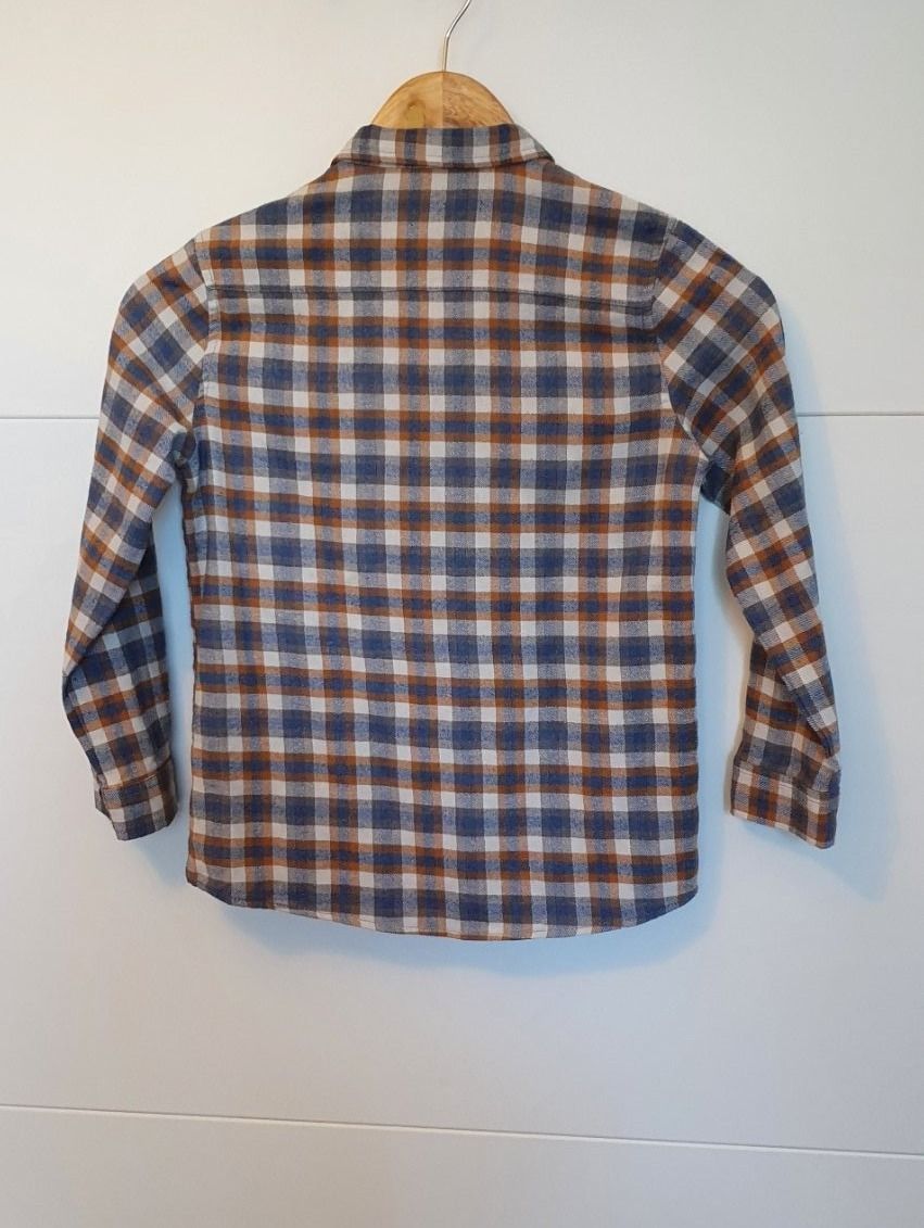 Hemden, T-Shirts & Polos: Chemise à carreaux  122/128 – Gebraucht aus Prilly von RoDyRe 1