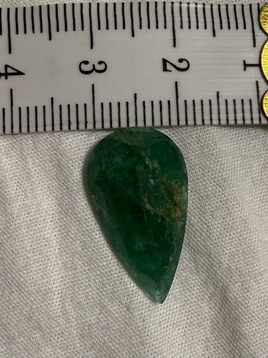 Pietre preziose: Smaragd Natural 8,5ct – Usato da Oberhof venduto da RealStone 5