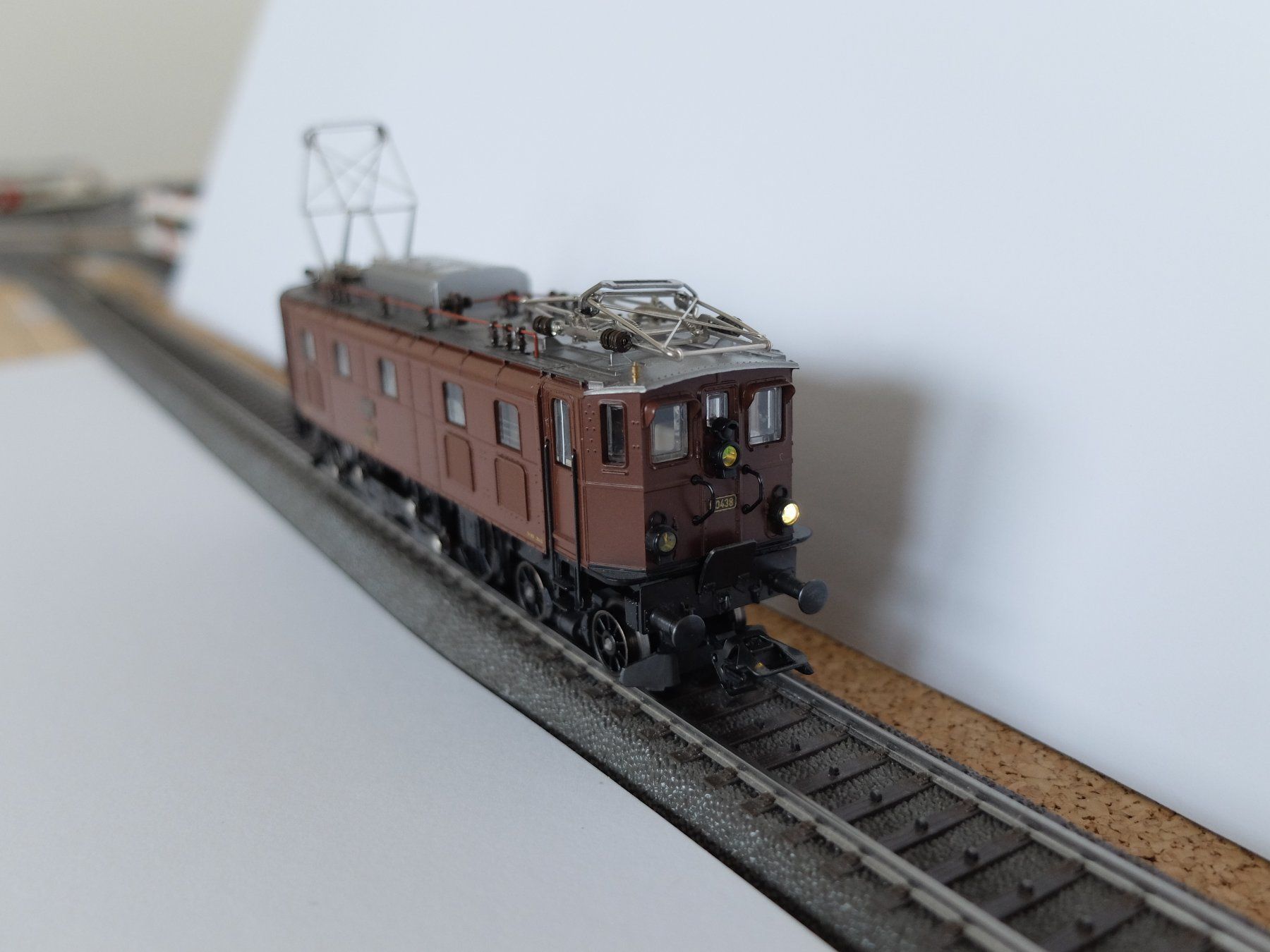 Märklin Modelleisenbahnen: Märklin Ae 3/6 II braun – Gebraucht aus Aegerten von Alfmann 2