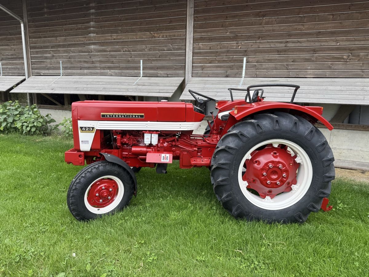 IHC Trattori: Traktor IHC 423 Mc Cormick International – Usato da Winden venduto da farmalld439 1