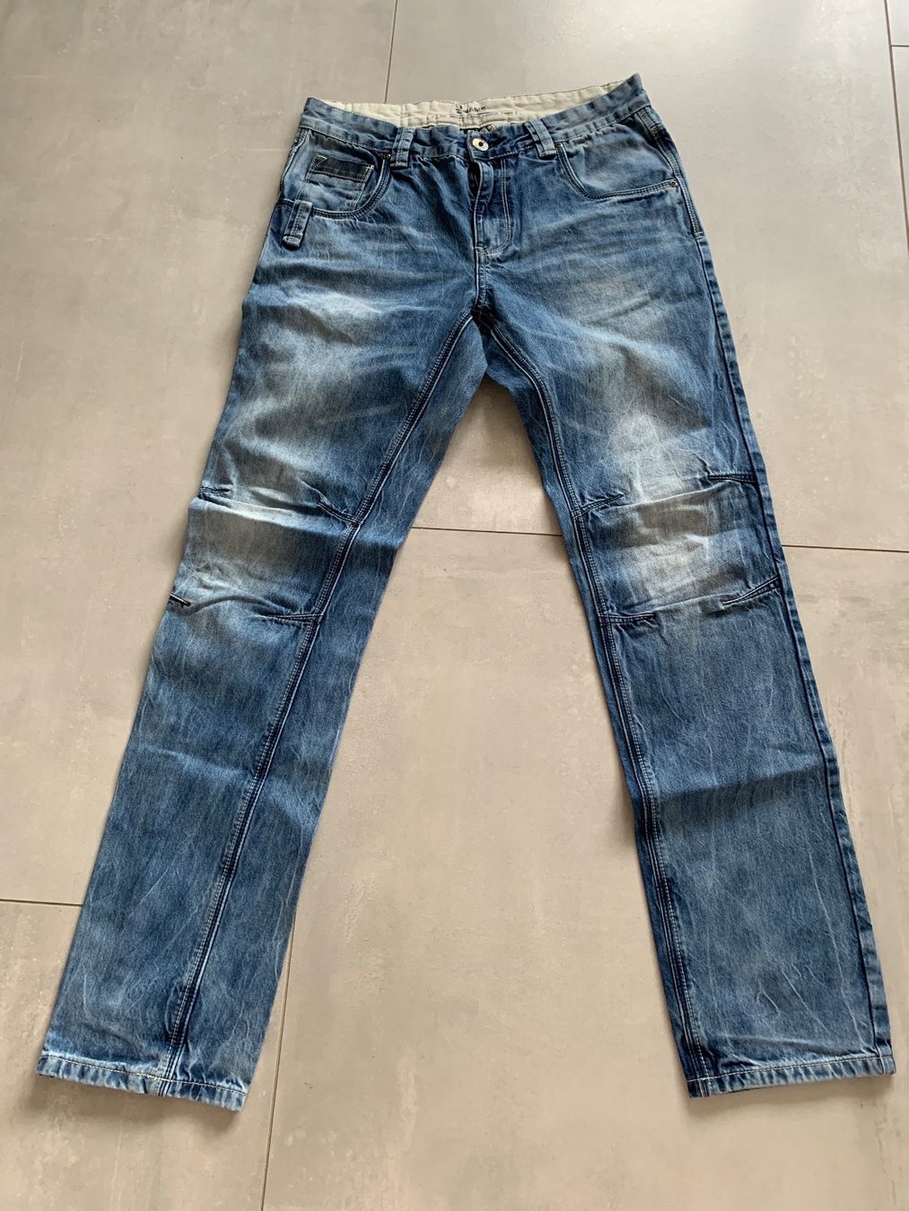Jeans: Jeans Gr.30 – D'occasion à Zuzwil SG par Ibohaus
