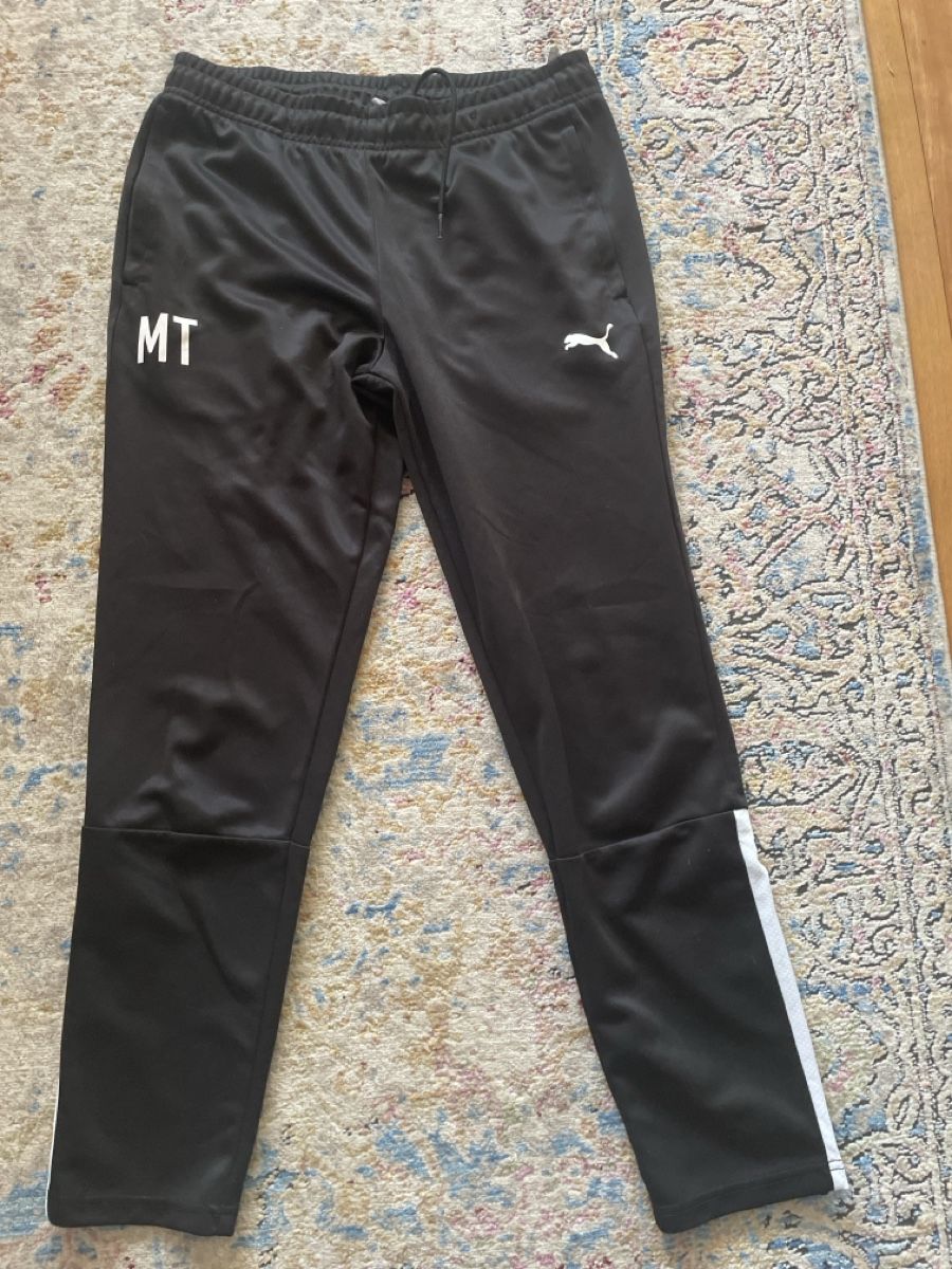 Puma Pantaloni: Fussball oder Trainerhose Grösse S – Usato da Wahlen b. Laufen venduto da Salome7