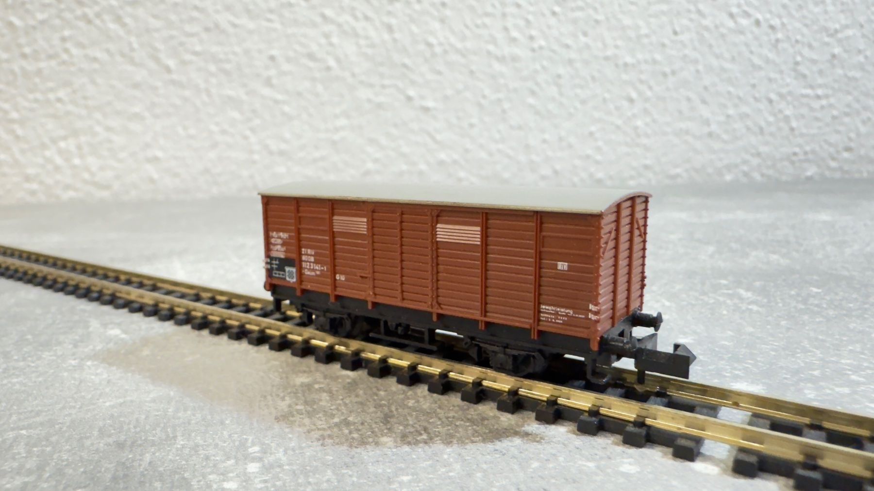 Trix Modellini di ferrovie: Trix Gedeckter Güterwagen Spur N – Usato da Windlach venduto da Kelebra 6