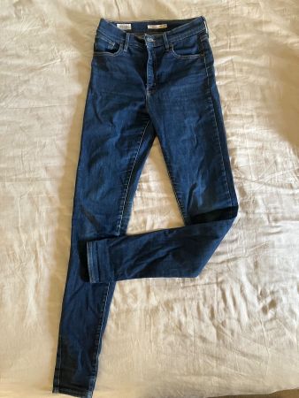 Levi’s Premium Mile High Super Skinny Jeans – W28