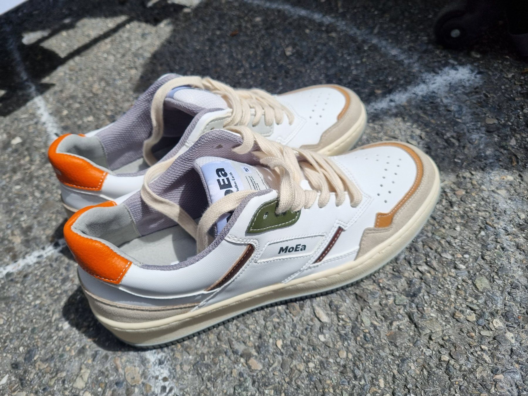 Damenschuhe: Baskets MoEa en cuir végétal – Neu und originalverpackt aus Onex von 0phee_lit