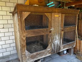 Grosser 4-teiliger Kaninchenstall mit Kotwannen / Schubladen