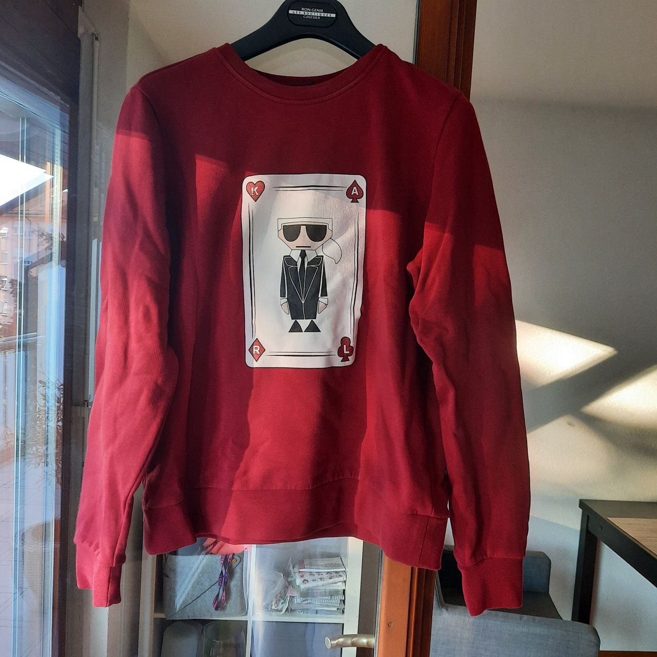 Karl Lagerfeld Maglioni & Felpe: Karl lagerfeld sweat – Nuovo (secondo la descrizione) da Yverdon-les-Bains venduto da afu_gl6j
