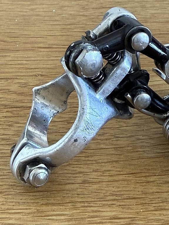 Pièces détachées: Dérailleur avant Campagnolo Super Record à collier – D'occasion à Lausanne par cle_x2ph 3