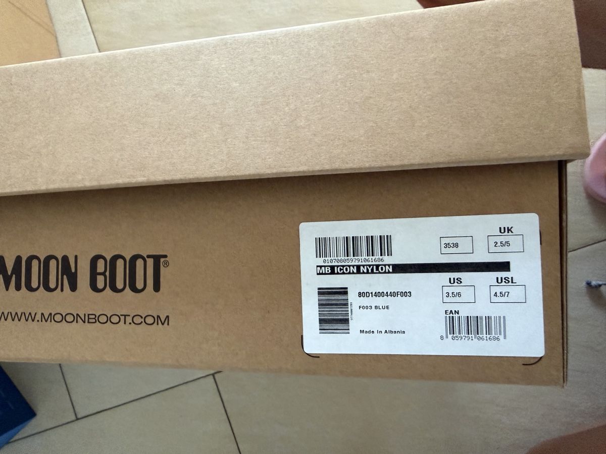 Moon Boot Damenschuhe: Moon  Boot Grösse 38 – Neu und originalverpackt aus Bern von Olenush 1