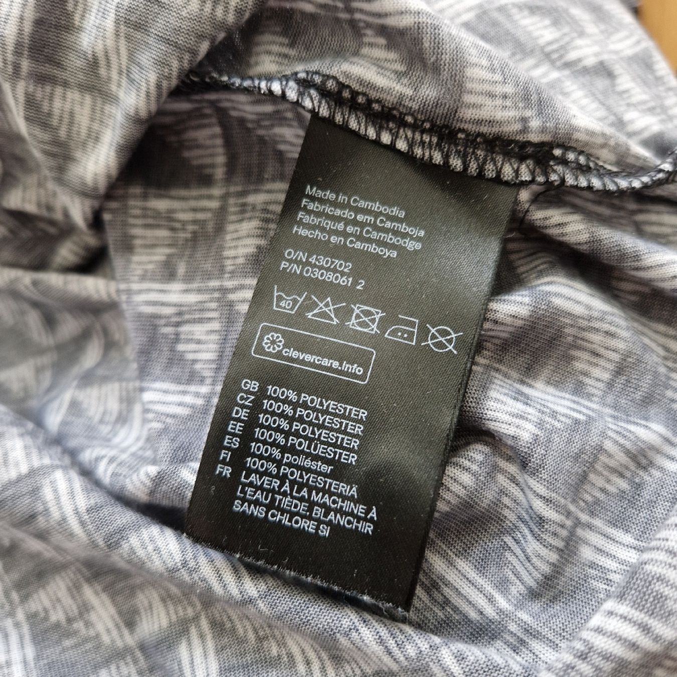 H&M Camicette: Schicke Bluse von H&M mit Muster, Grösse S/ M – Usato da Nendeln venduto da Zopfie_ 5