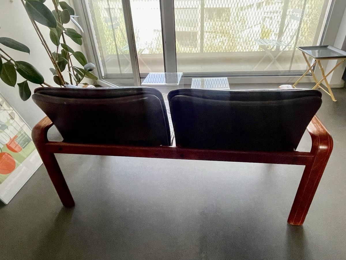 Panchine: Vintage Sofa Holz Leder braun – Usato da Zürich venduto da Dona176 2