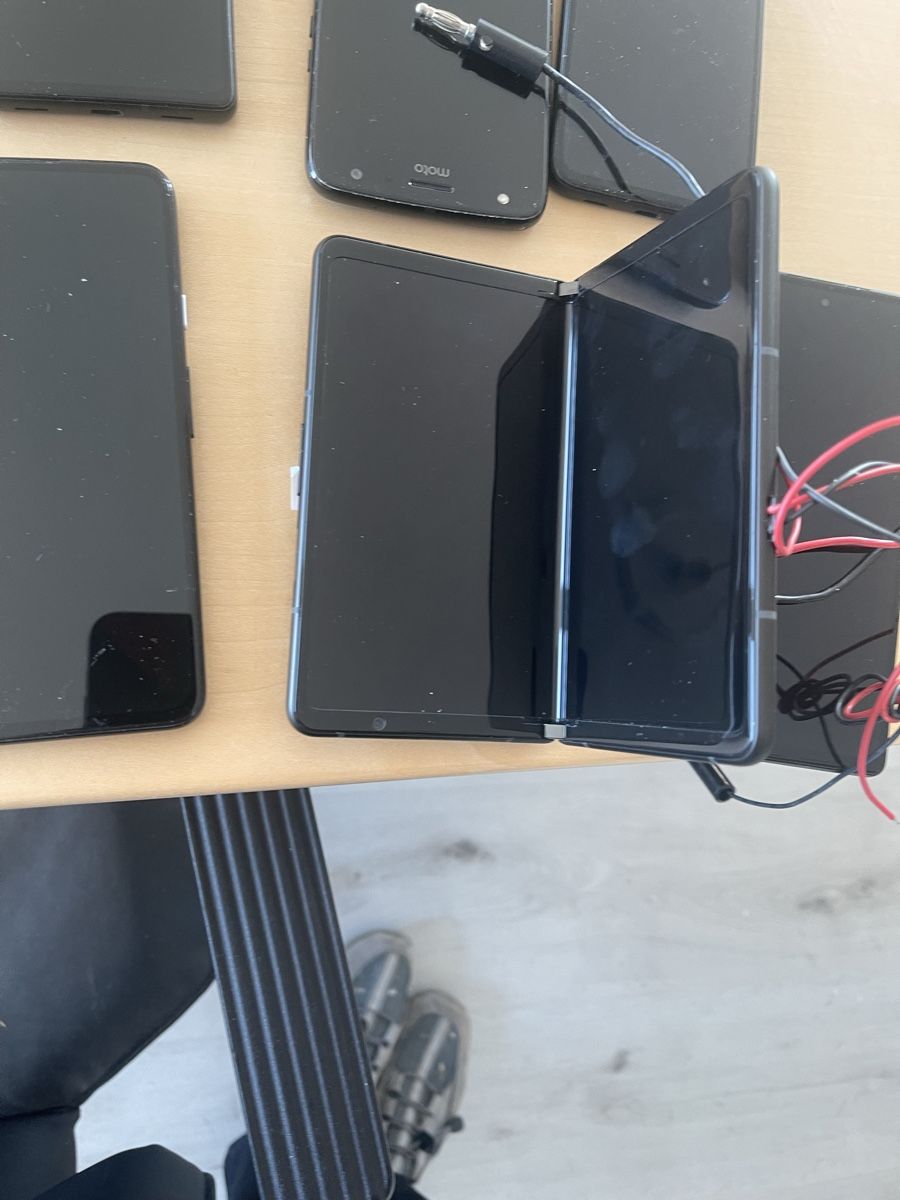 Handys / Smartphones: Diverse Smartphones Defekt oder als Ersatzteile – Gebraucht aus Wängi von Bmo 3