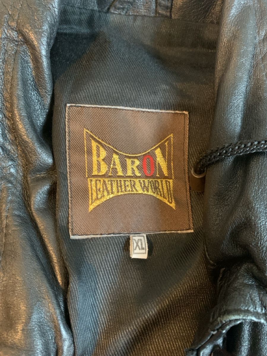 Vestes: Leder Jacke / Mantel – D'occasion à zürich par Jakoban 1
