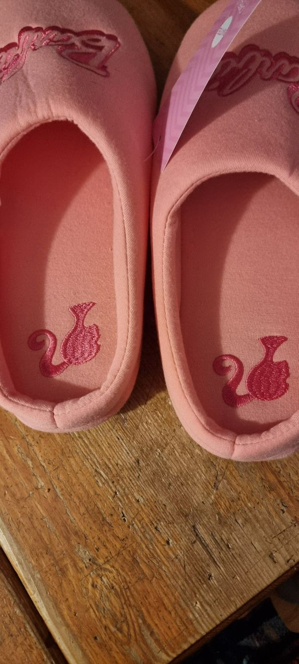 Scarpe per ragazze: Hausschuhe  "Barbie" – Nuovo (secondo la descrizione) da Zürich venduto da muchos-54 3