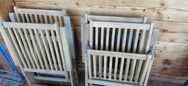 4 klappbare Teakholz-Gartenstühle  massiv & platzsparend