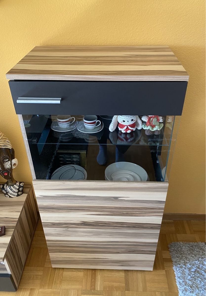 Vetrine: Meuble vitrine en style bois neutre – Usato da Bussigny venduto da cac_q2c6 1