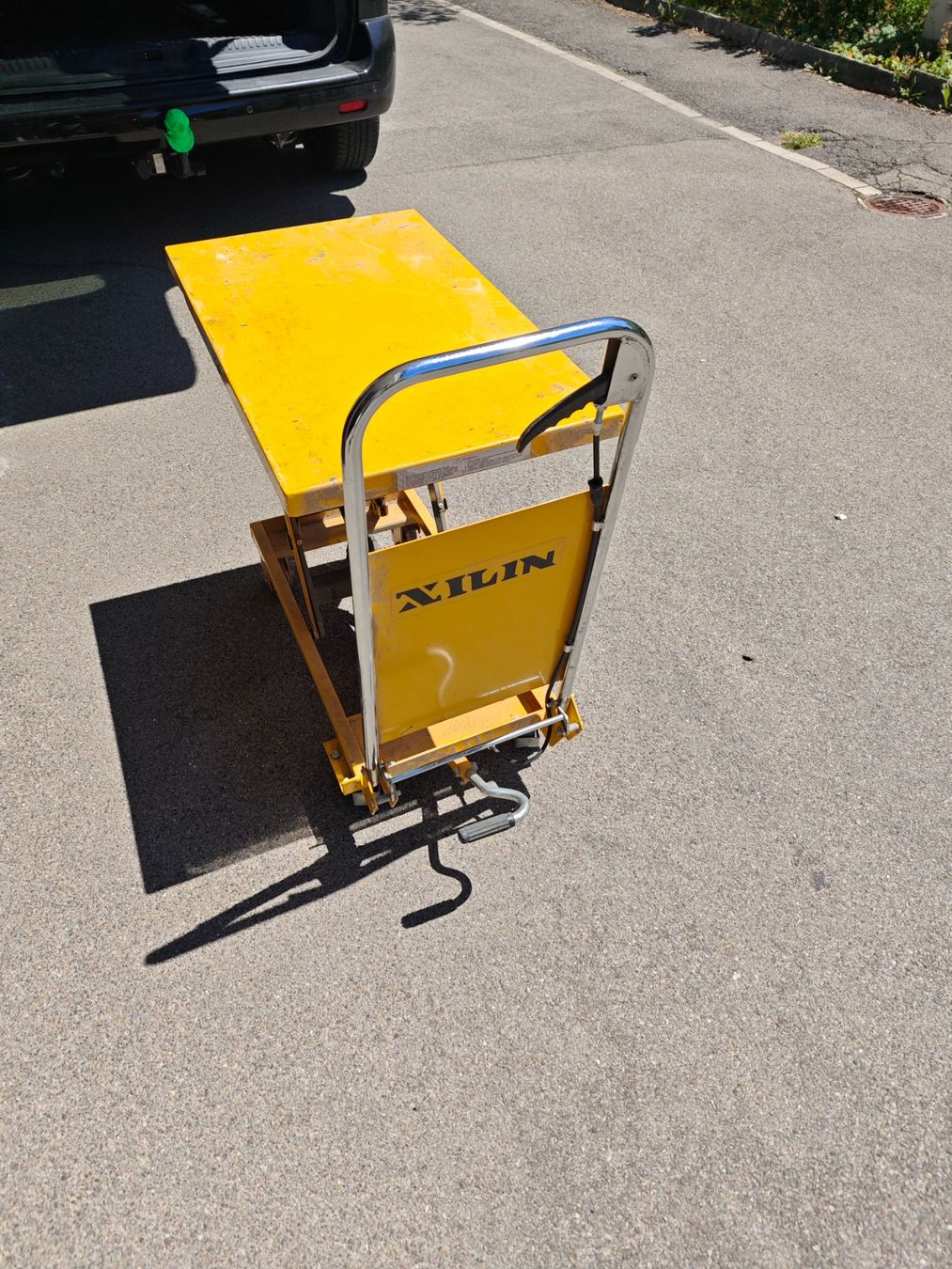 Tutti gli attrezzi: Rollwagen mit Hub Zylinder – Usato da Andelfingen venduto da opel-astrag 2