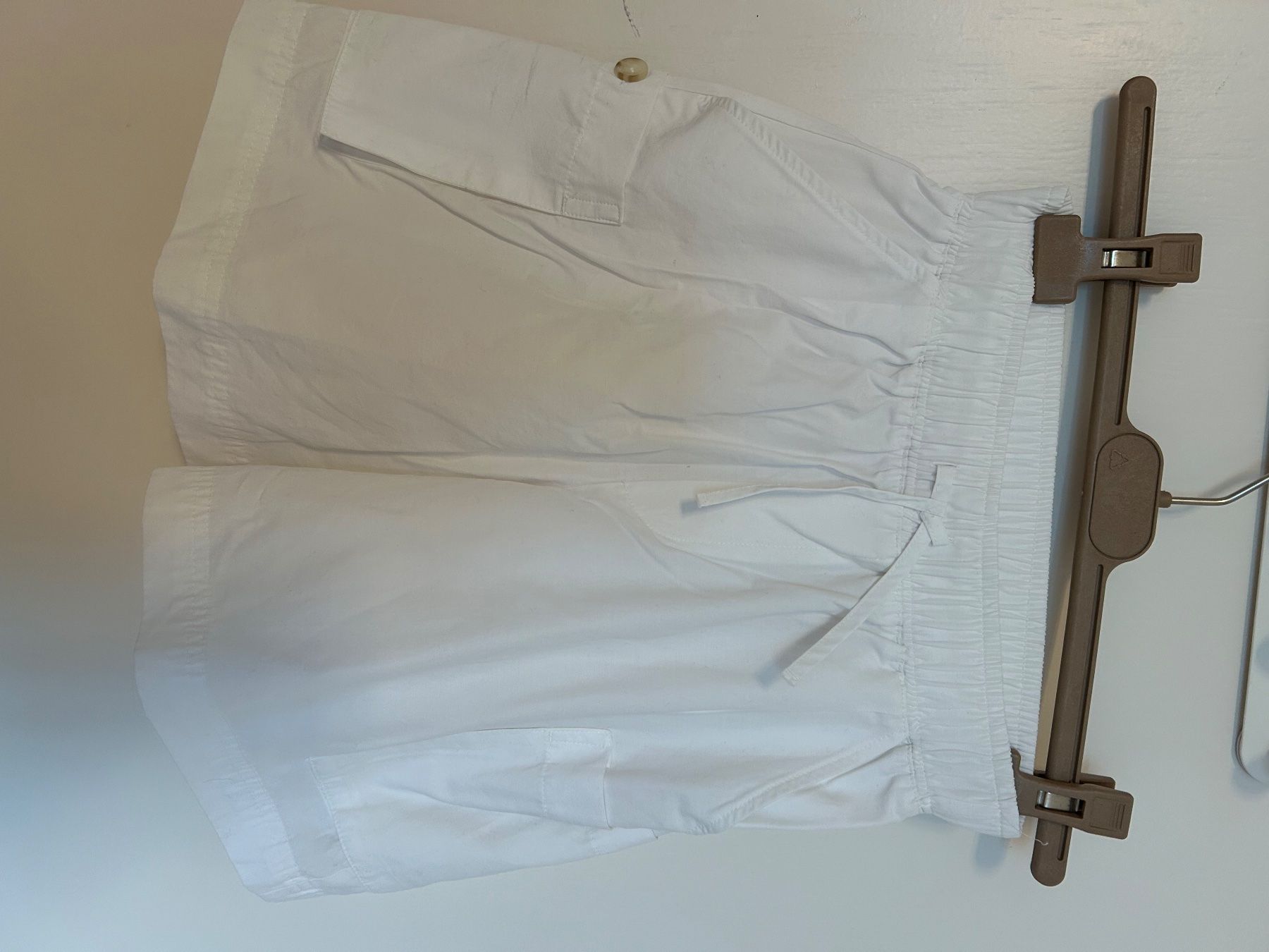 Zara Pantaloni: Sommer-Shorts Mädchen Zara – Usato da Pfaffhausen venduto da Piokasz-78