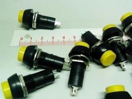 Drucktaster gelb