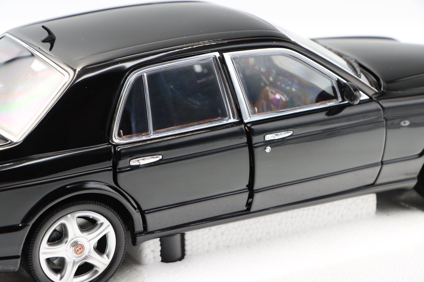 Bentley Modellini d'auto: Bentley Arnage R 2002 1:18 Minichamps – Nuovo (secondo la descrizione) da Bühl b.Aarberg venduto da modelldiecast 8