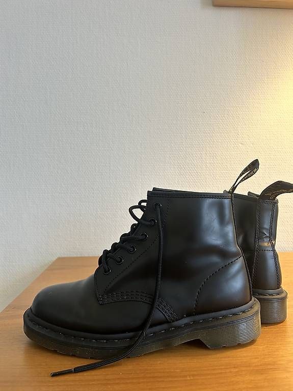 Dr. Martens Scarpe da donna: Dr. Martens Schnürstiefel, 39 – Usato da Kriens venduto da Hauptan 2