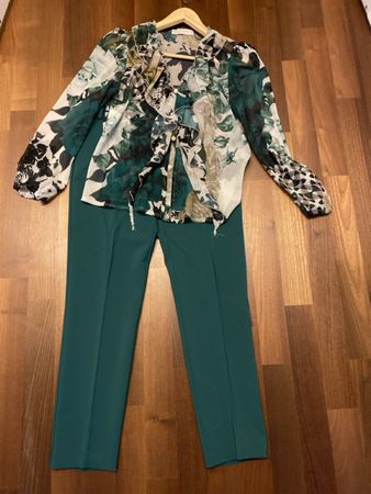 Completo pantalone e camicia