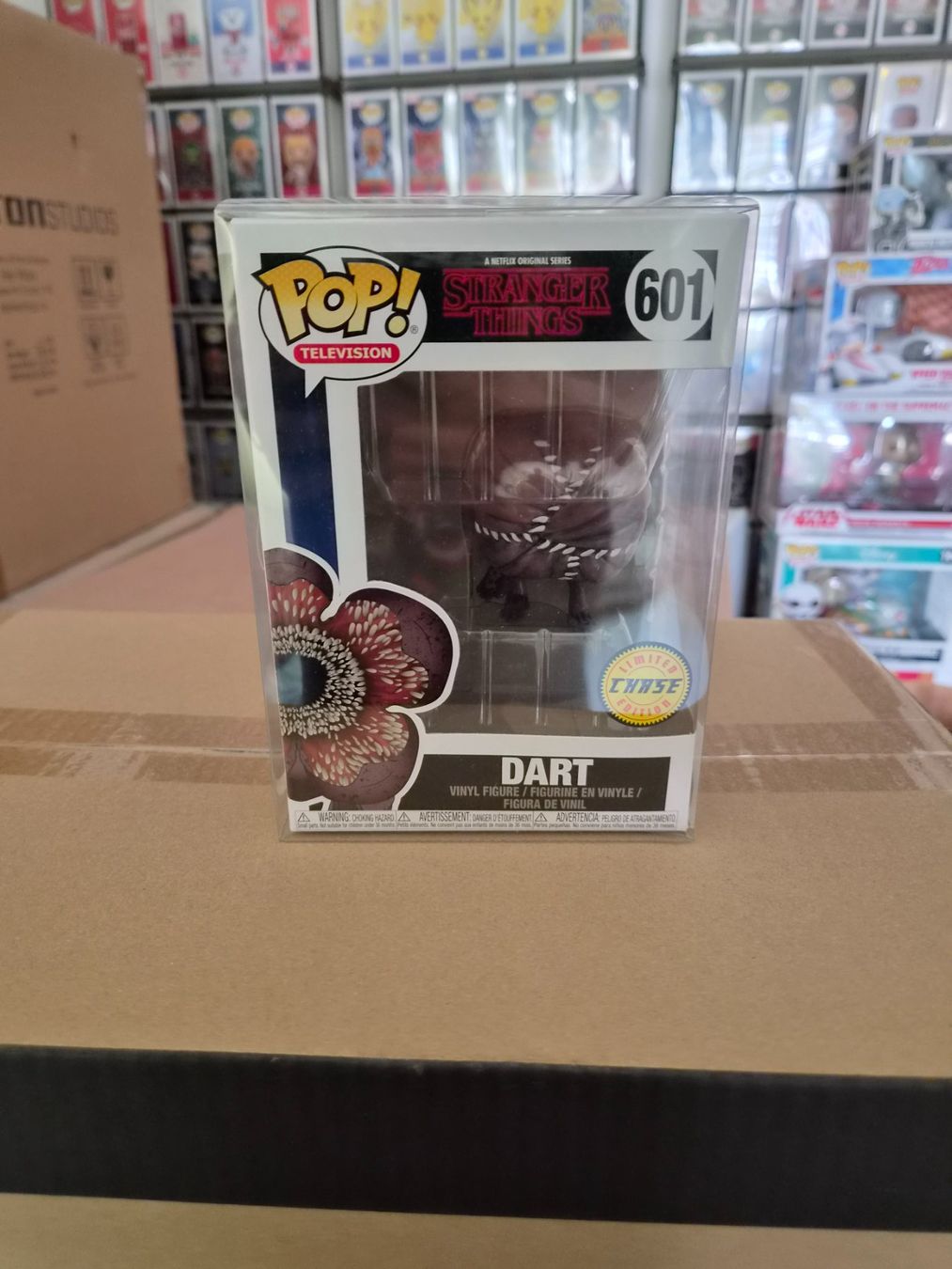 Funko Statuette: Funko Pop Dart #601 – Stranger Things Chase Edition – Nuovo e nell'imballaggio originale da Sisseln AG venduto da schenk-figuren