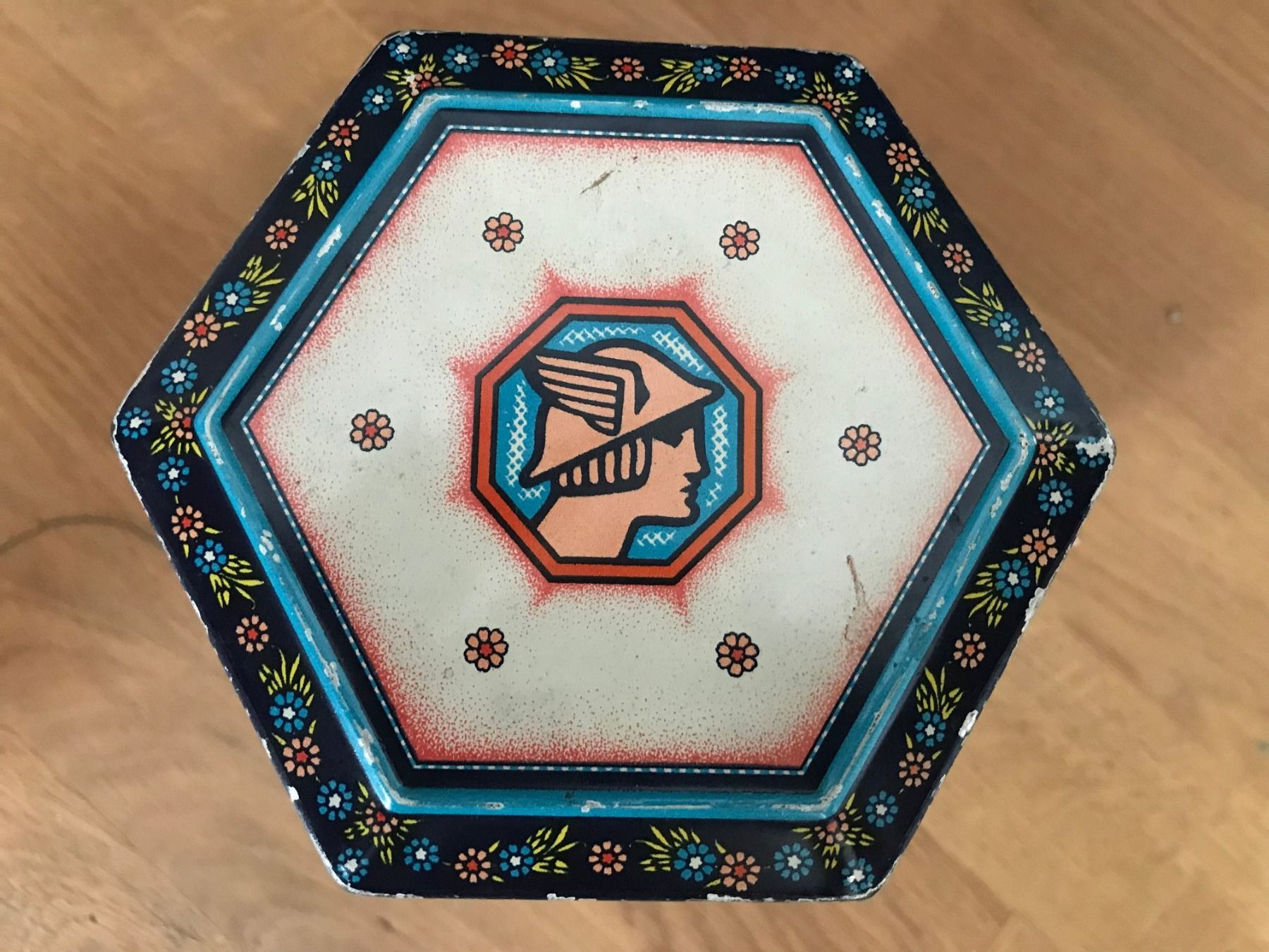 Dosen: Antike Blechdose von Merkur in Hexagonform – Gebraucht aus Wädenswil von Aniares2 4