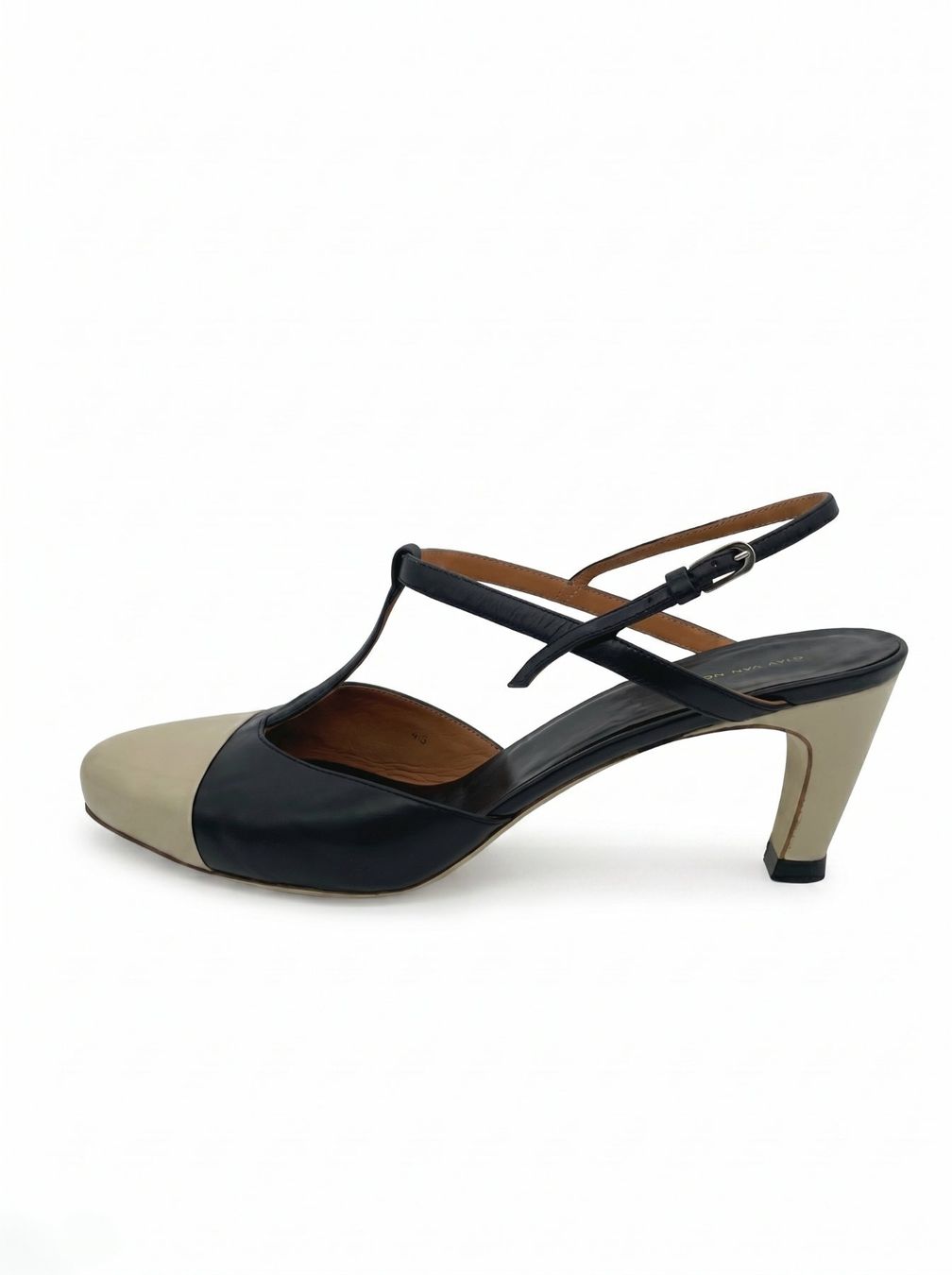 Dries Van Noten Damenschuhe: Dries Van Noten T-Strap Cap-Toe Pump EU 40 Mehrfarbig – Gebraucht aus Zürich von shoe_shop