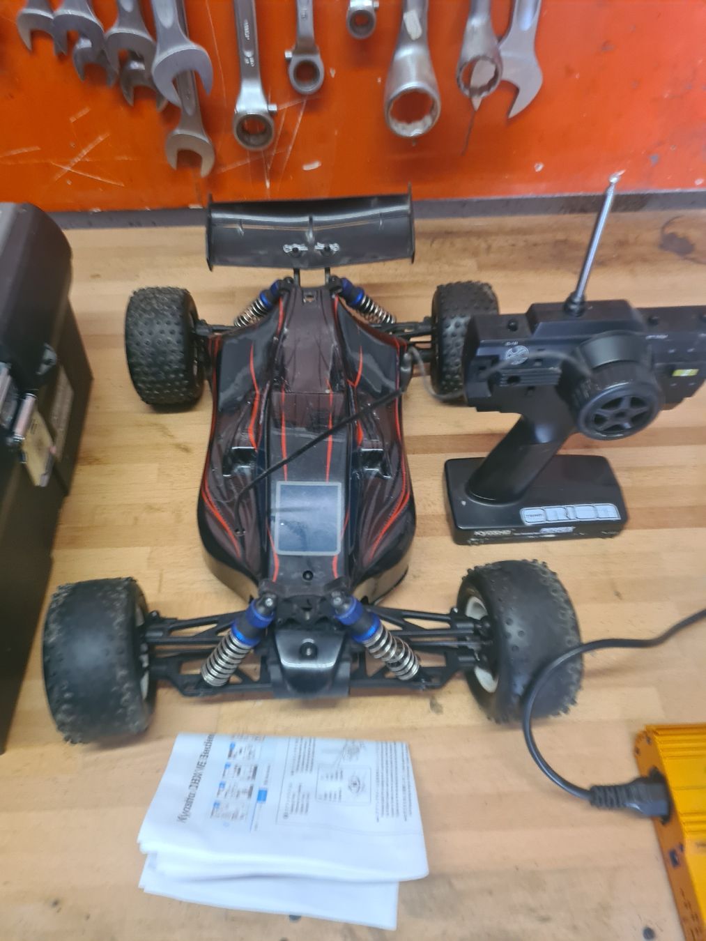 Kyosho RC Modellbau: Kyosho RC auto – Gebraucht aus Düdingen von Boongo