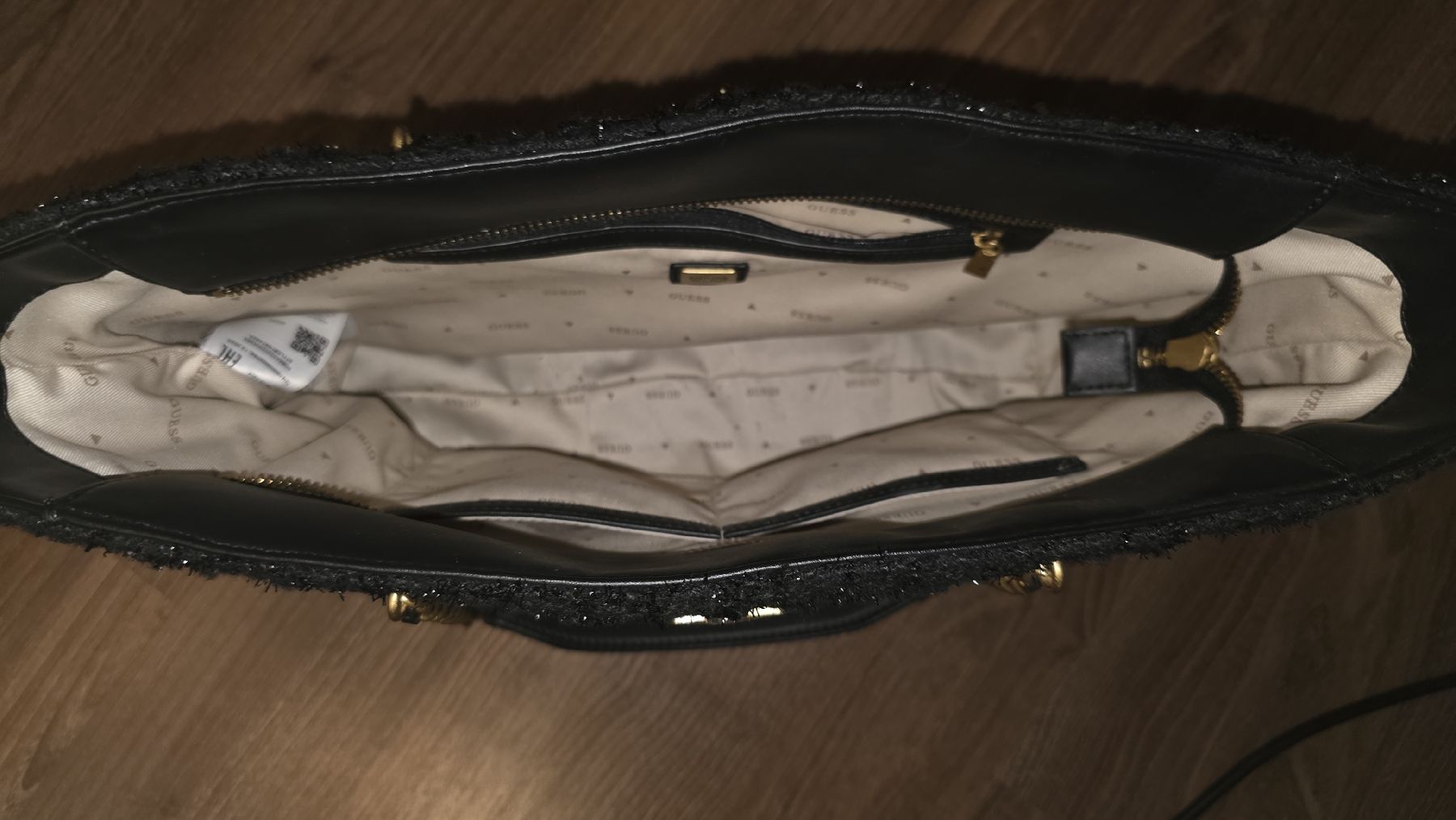 Guess Borse da donna: Guess Handtasche schwarz 🖤 – Nuovo (secondo la descrizione) da Wetzikon ZH venduto da secondhandsfashion 4
