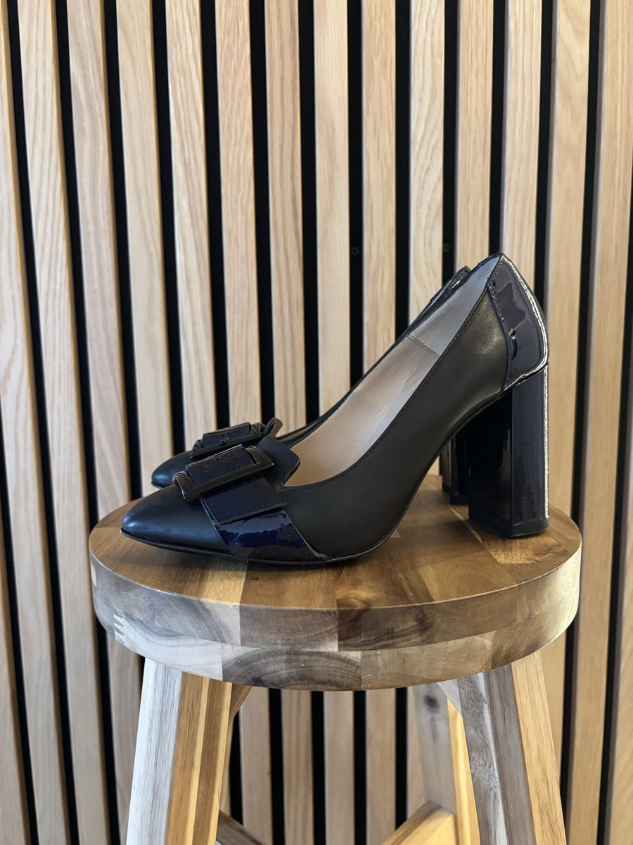 Scarpe da donna: High Heel, MAX, Grösse 37 – Nuovo (secondo la descrizione) da Horgen venduto da Anatolia 1
