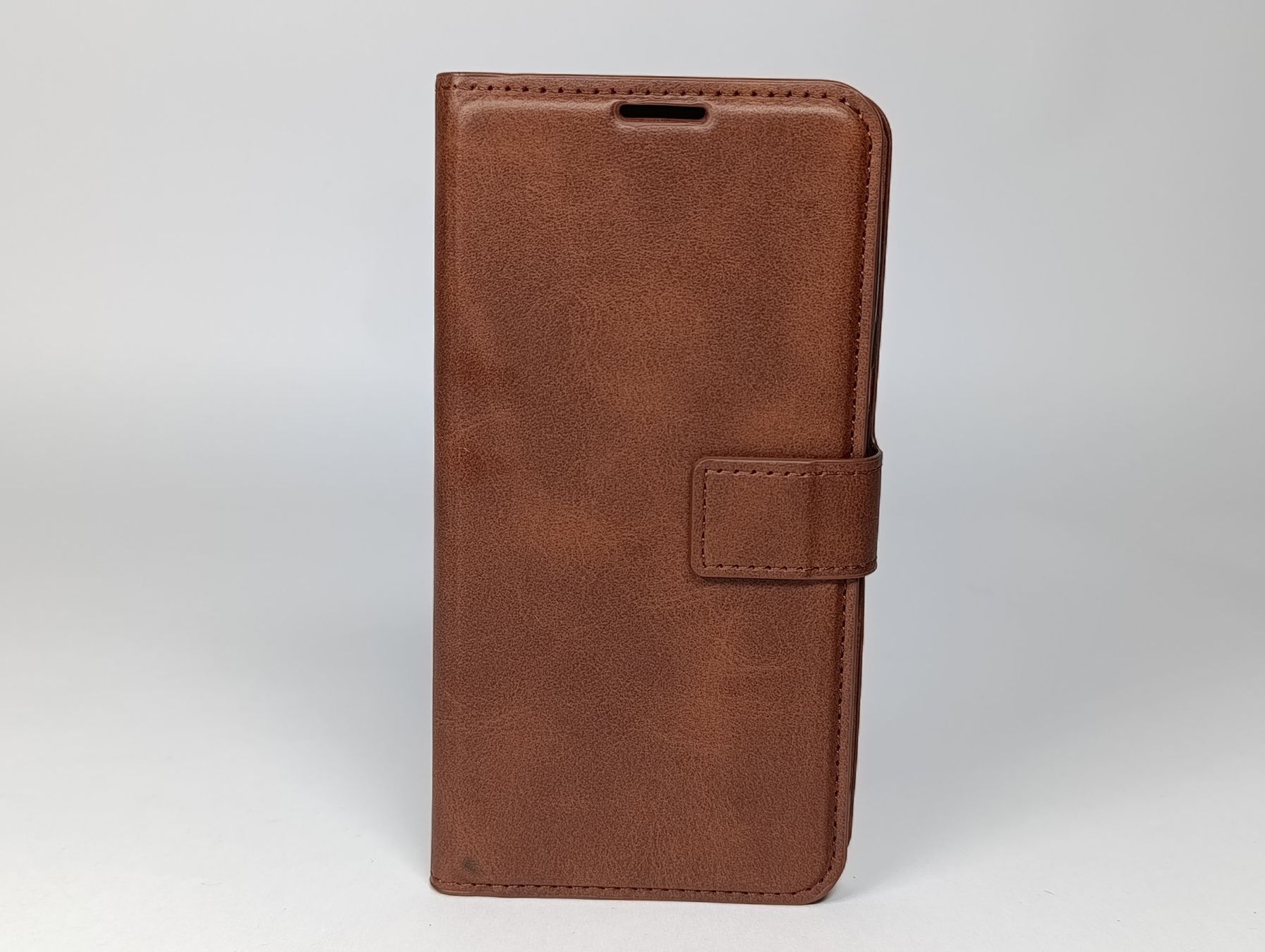 Google Cover & Protezioni schermo: Étui en cuir pour smartphone Google Pixel 6 – Nuovo (secondo la descrizione) da Thielle venduto da Plusvalue_Neuchatel 2