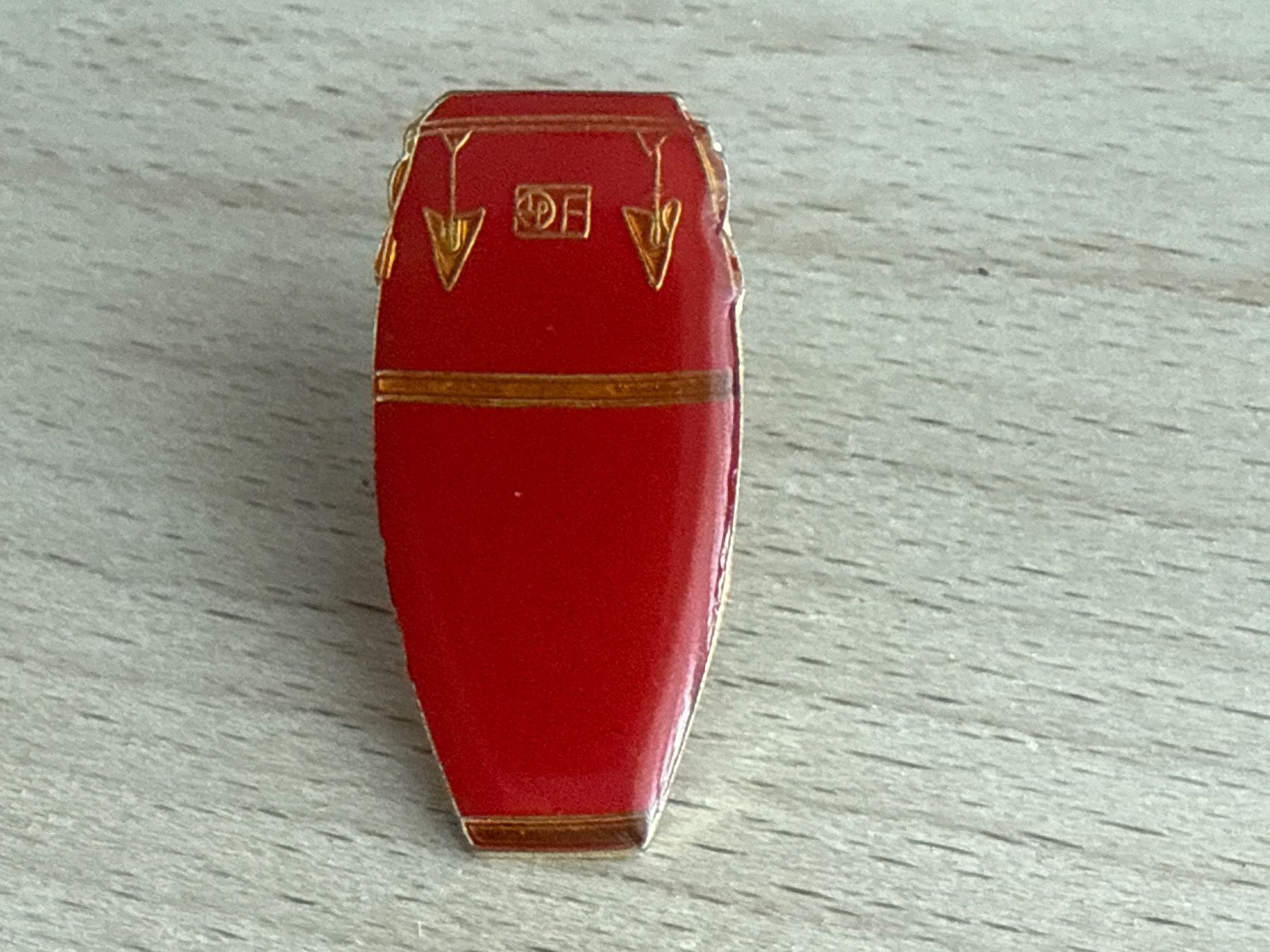 Placchette & Badge: Pin Conga Trommel – Usato da Glattbrugg venduto da Schweigmatt