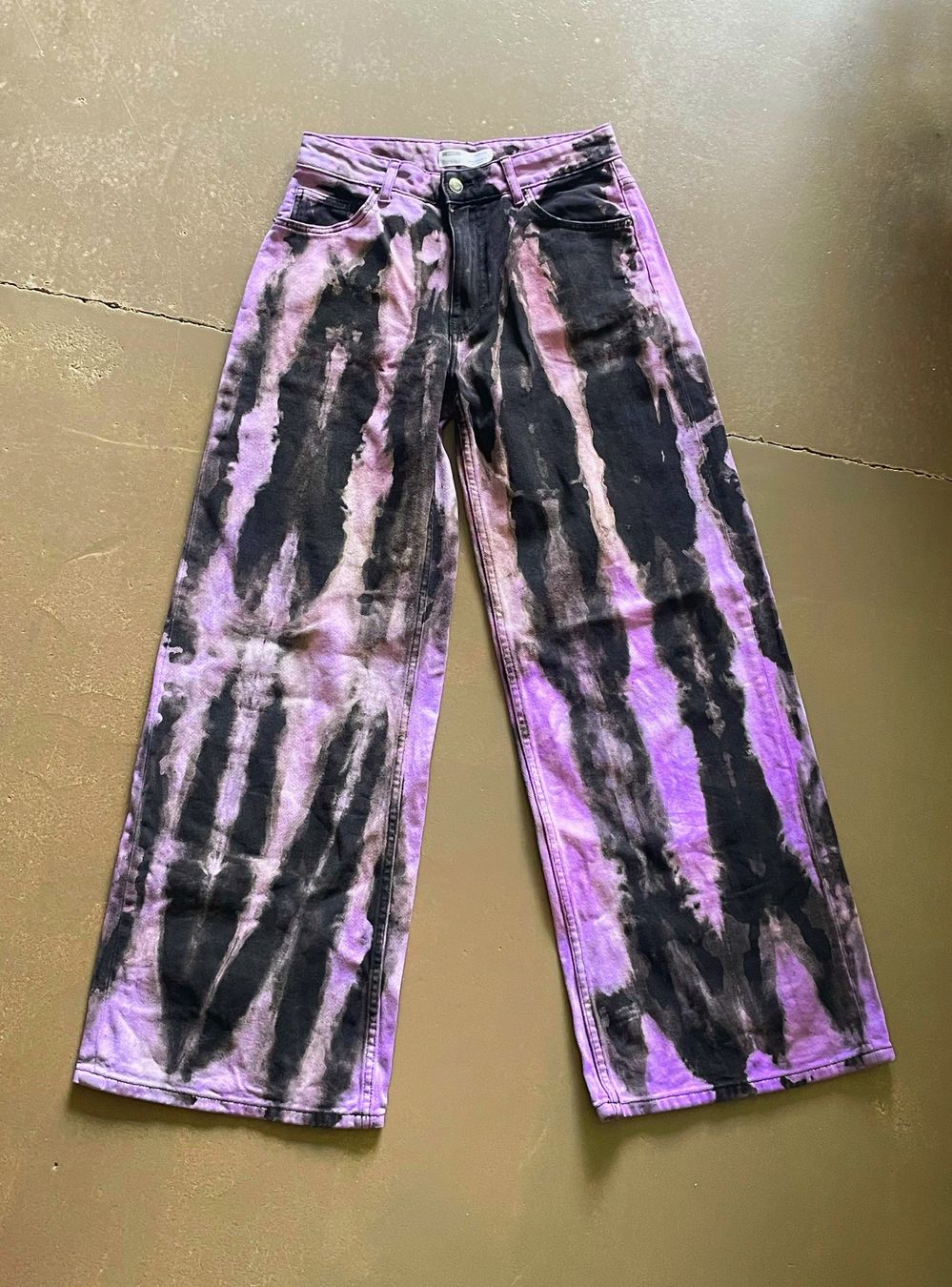 Jeans: 🟣 Coole Jeans – Usato da Beinwil am See venduto da piscino