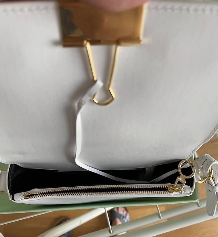 Borse: Off-White Tasche – Usato da Lyss venduto da Chiarascaa 1