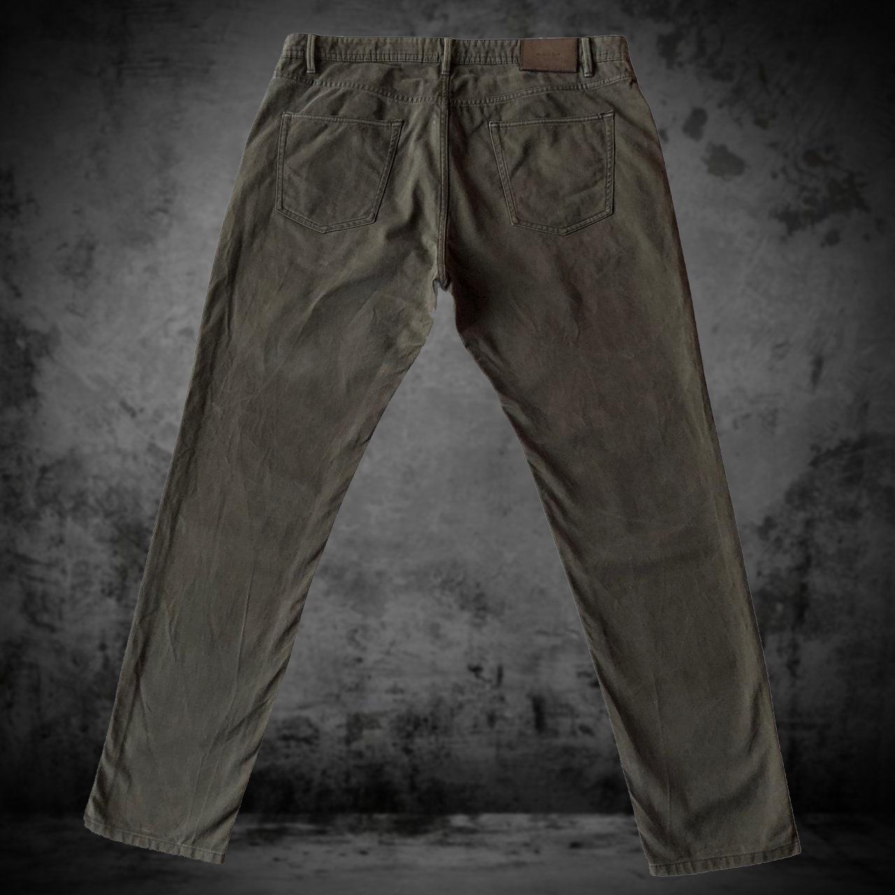 Massimo Dutti Pantaloni: Pants Massimo Dutti Slim Fit Kaki Men 36 – Usato da Genève venduto da ang_7j7j 6
