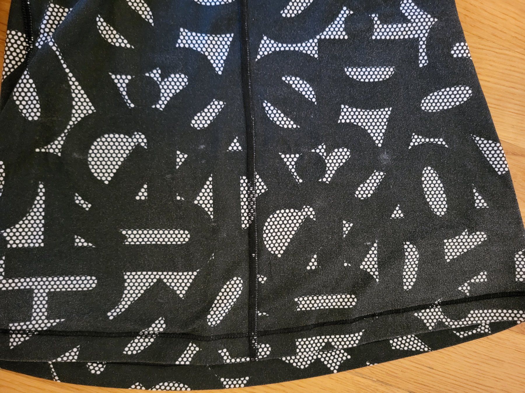 Nike Tops: Nike Top Dri-fit Gr. S – D'occasion à Cham par Viare 3