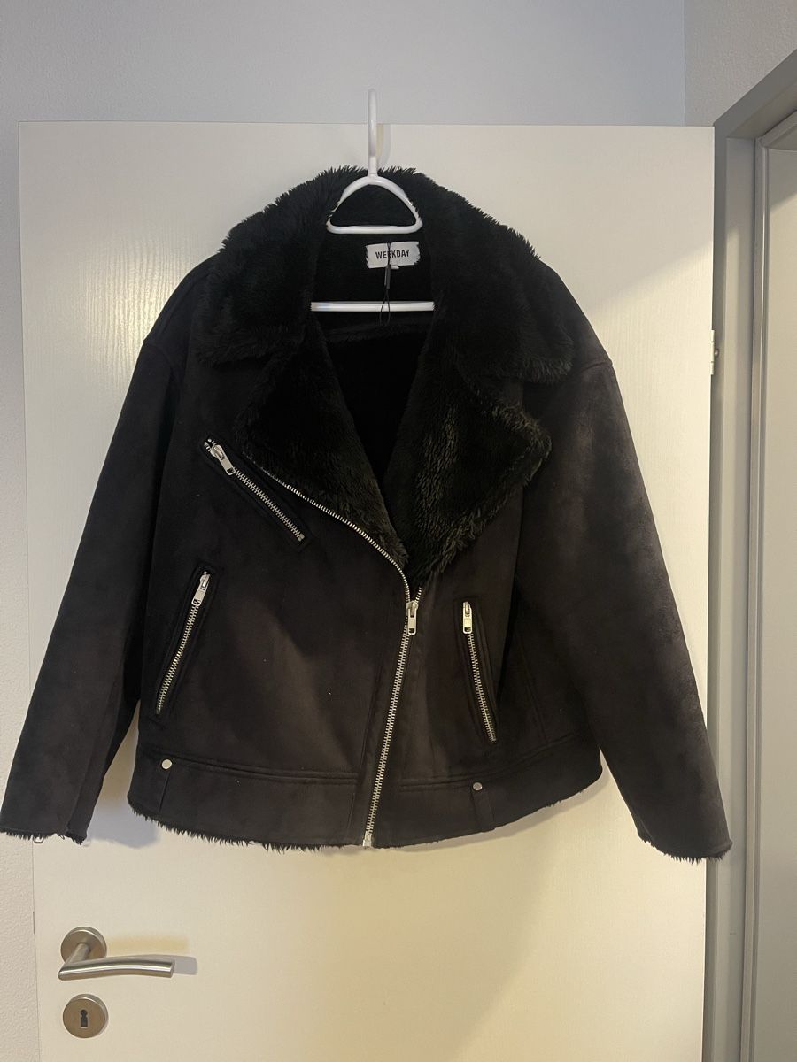 Weekday Jacken: Winterjacke – Gebraucht aus Niederbuchsiten von domoll