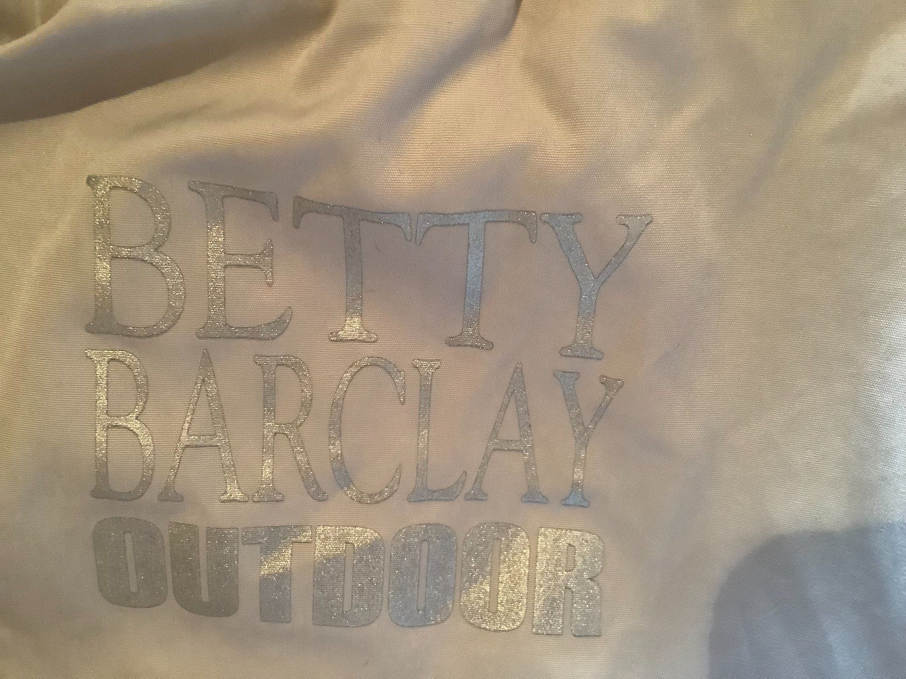 Betty Barclay Jacken: Jacke Betty Barclay grau silber – Gebraucht aus Oberlunkhofen von dreihaselnuesse
