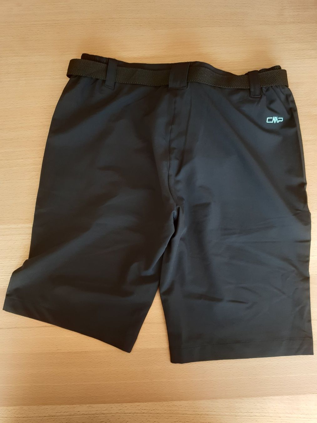 CMP Pantalons: CMP shorts Grösse 38 inkl. Gurt – Neuf (Voir description) à Aarwangen par Anflolu66 1