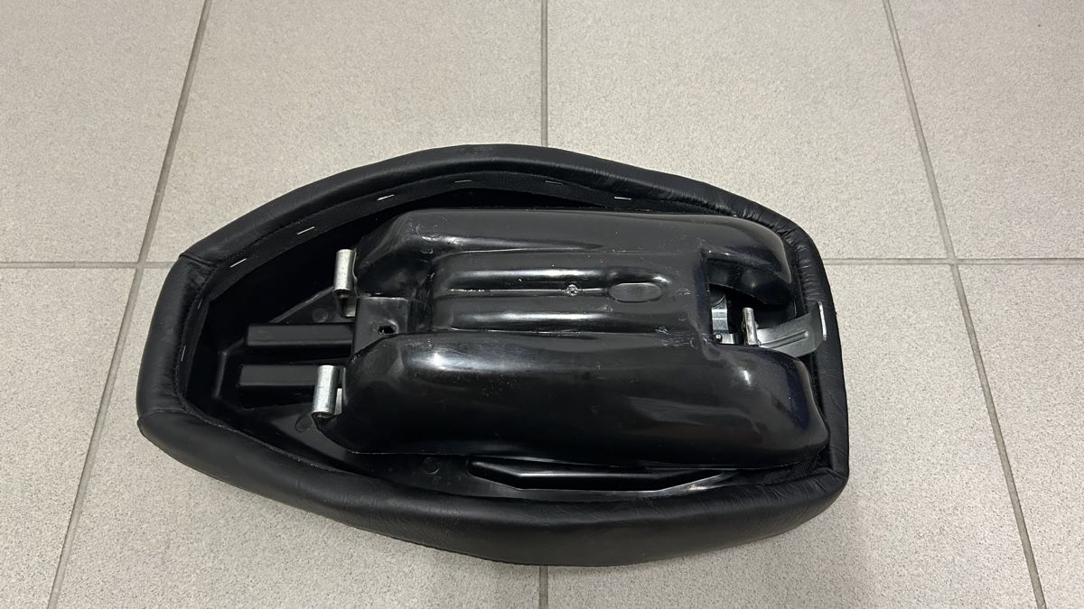 Tomos Parti ricambio per ciclomotori: Tomos Sprint Sattel / Sitzbank | Orginal – Usato da Spiez venduto da fikus69 8