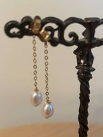 18 Karat Ohrhänger mit Perlen