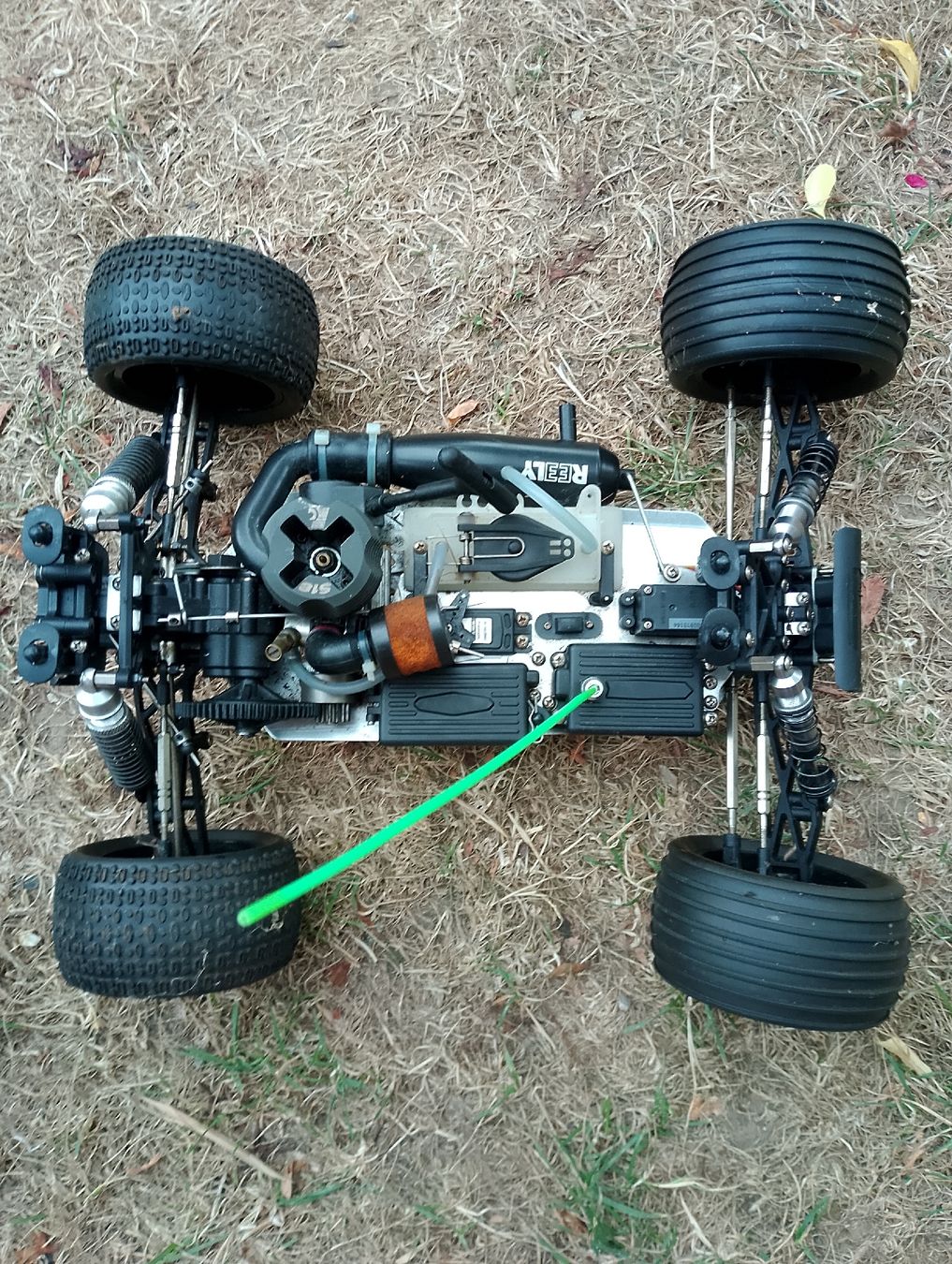 Reely Modellismo RC: Reely Firestar 2 WD Nitro – Difettoso da Holziken venduto da Chevy78 2