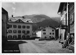 Kästris bei Ilanz, Dorfplatz